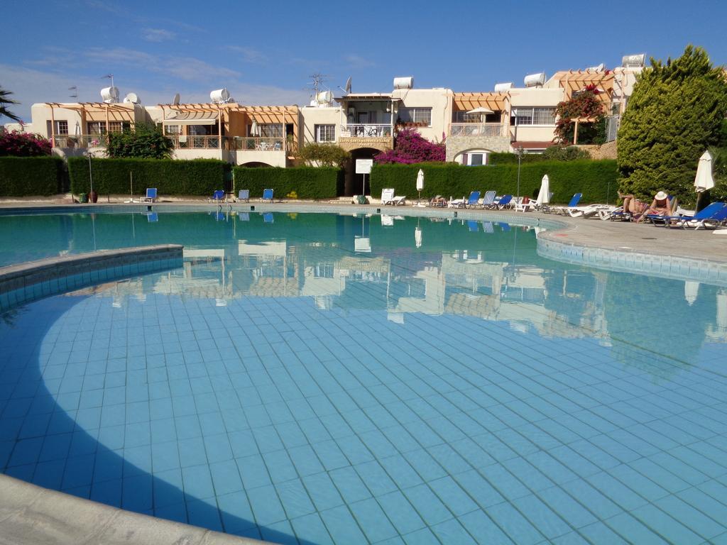 Apartamento Santa Barbara Complex Limassol Exterior foto