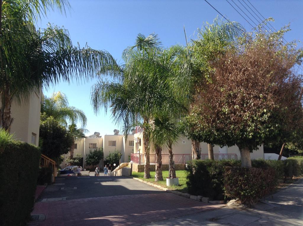 Apartamento Santa Barbara Complex Limassol Exterior foto