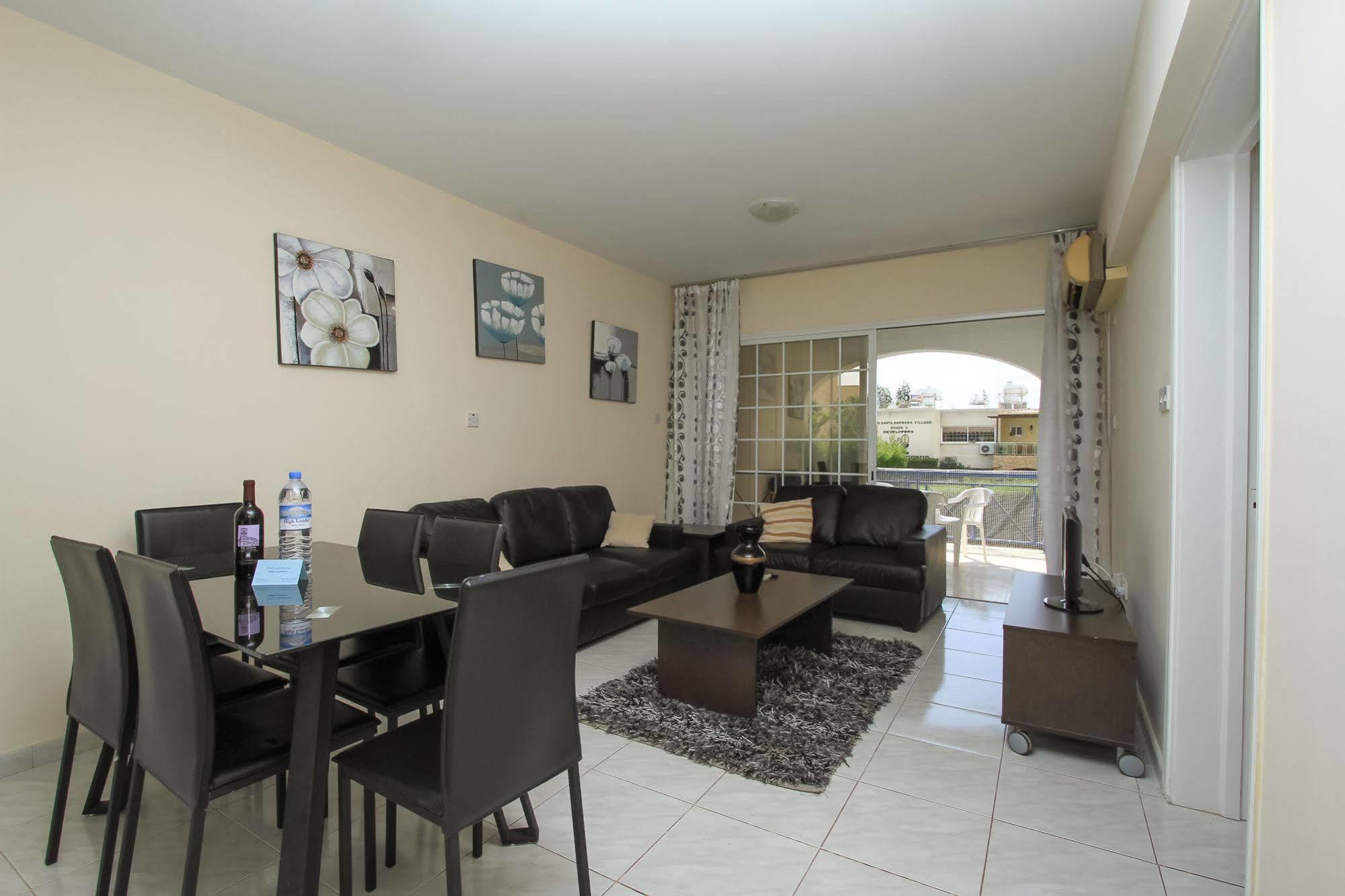 Apartamento Santa Barbara Complex Limassol Exterior foto